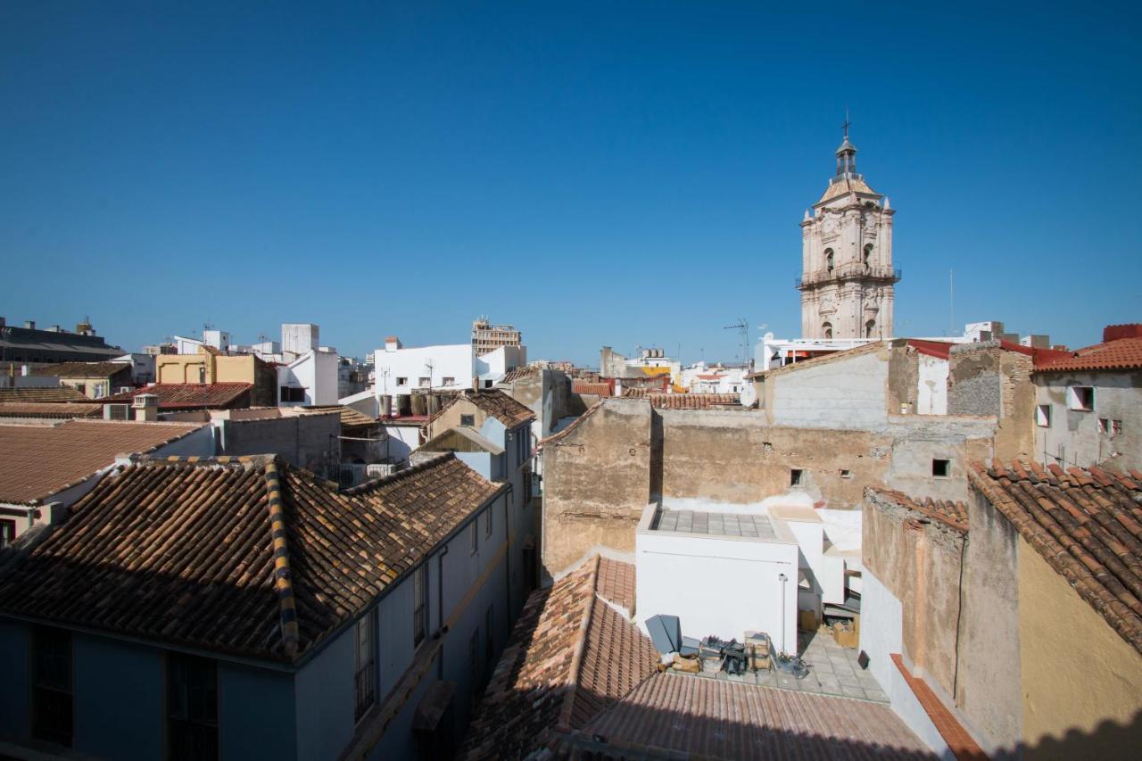 Holidays2Malaga Calle Nueva High Speed Wifi Exterior photo